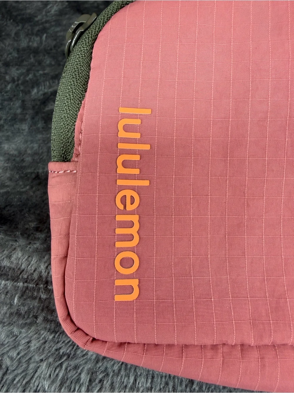 lululemon Mini Belt Bag 0.7L Brier Rose NWT